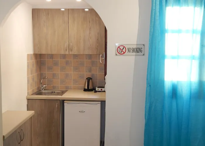 Evelina Beach Pension A Breath Away From The Black Beach Offer Plenty Of Accommodation Type To Suit Every Traveler\'S Needs-Economic Rooms-Thematic Rooms-Design Rooms-Kitchenette Rooms-Studios-Small Apartments