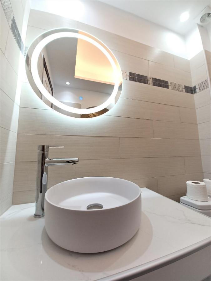 Evelina A Breath Away From The Black Offer Plenty Of Type To Every Traveler's Needs-economic Rooms-thematic Rooms-design Rooms-kitchenette Rooms-studios-small * Перисса