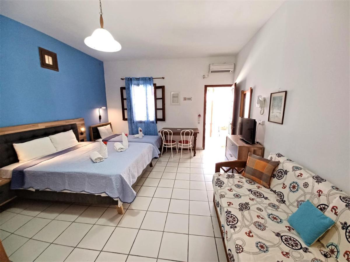Evelina A Breath Away From The Black Offer Plenty Of Type To Every Traveler's Needs-economic Rooms-thematic Rooms-design Rooms-kitchenette Rooms-studios-small Перисса