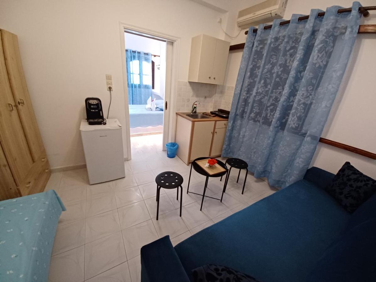 Maison d'hôtes Evelina A Breath Away From The Black Offer Plenty Of Type To Every Traveler's Needs-economic Rooms-thematic Rooms-design Rooms-kitchenette Rooms-studios-small *