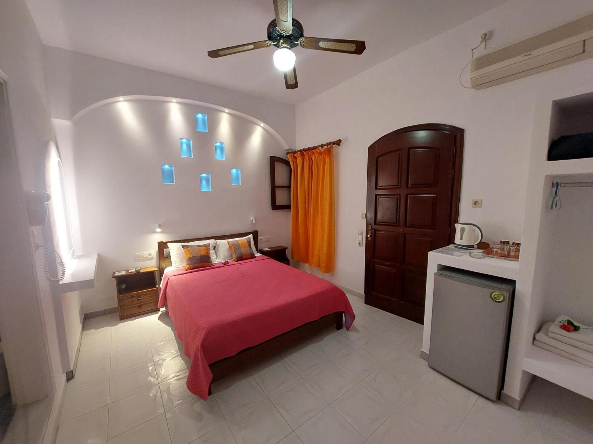 Maison d'hôtes Evelina A Breath Away From The Black Offer Plenty Of Type To Every Traveler's Needs-economic Rooms-thematic Rooms-design Rooms-kitchenette Rooms-studios-small *