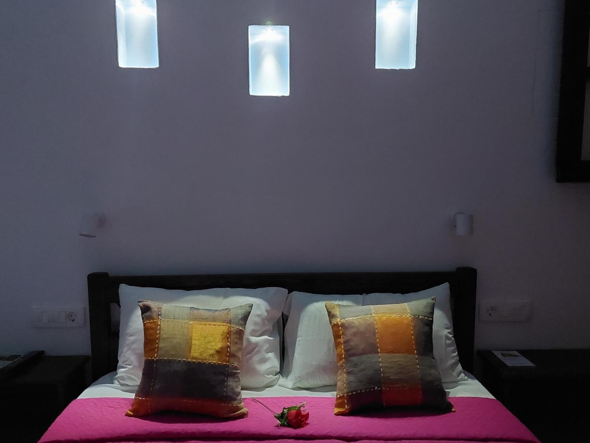 Evelina A Breath Away From The Black Offer Plenty Of Type To Every Traveler's Needs-economic Rooms-thematic Rooms-design Rooms-kitchenette Rooms-studios-small בית הארחה פריסה