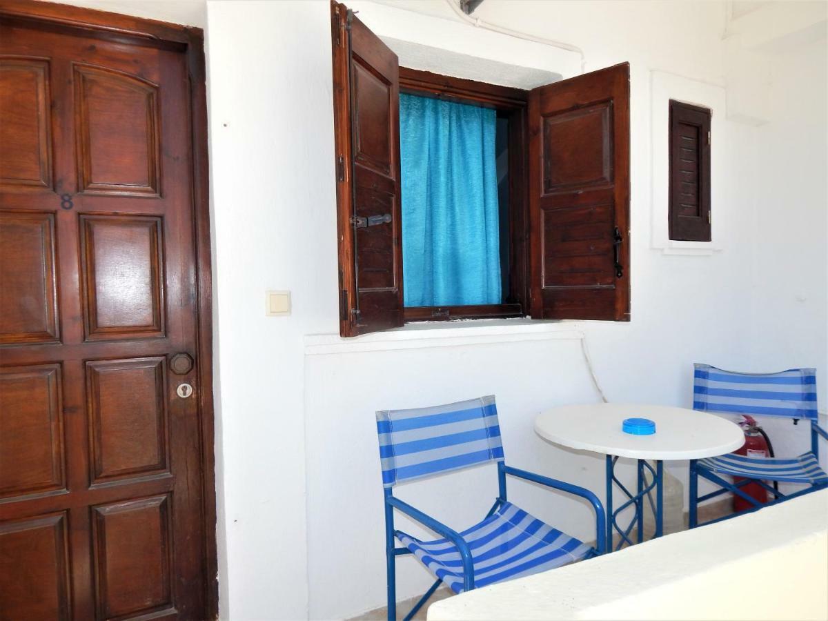 בית הארחה Evelina A Breath Away From The Black Offer Plenty Of Type To Every Traveler's Needs-economic Rooms-thematic Rooms-design Rooms-kitchenette Rooms-studios-small פריסה